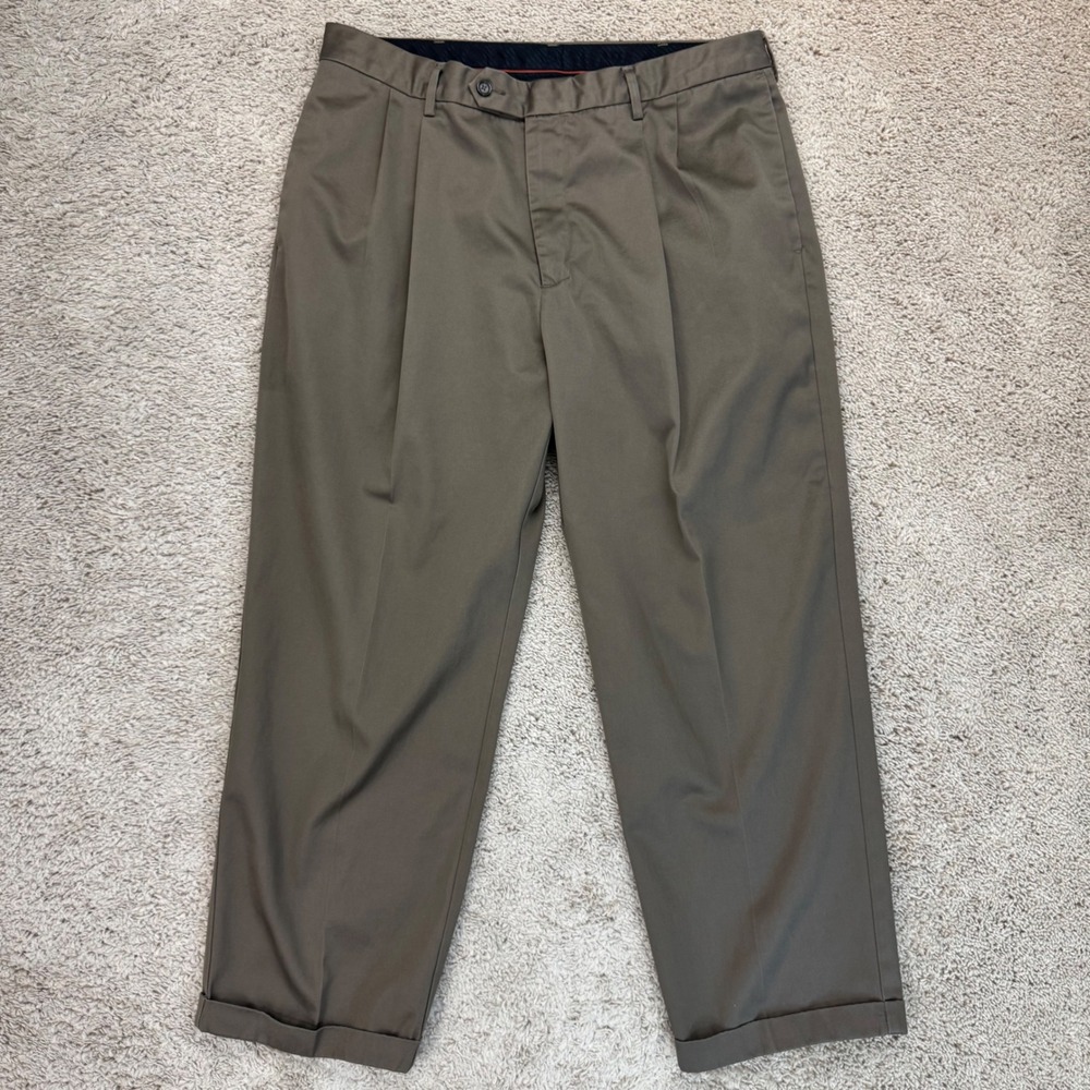 Haggar Dress Pants Men Size 38x29 Pleated Brown Khaki Cotton Cuffed Hem Trousers